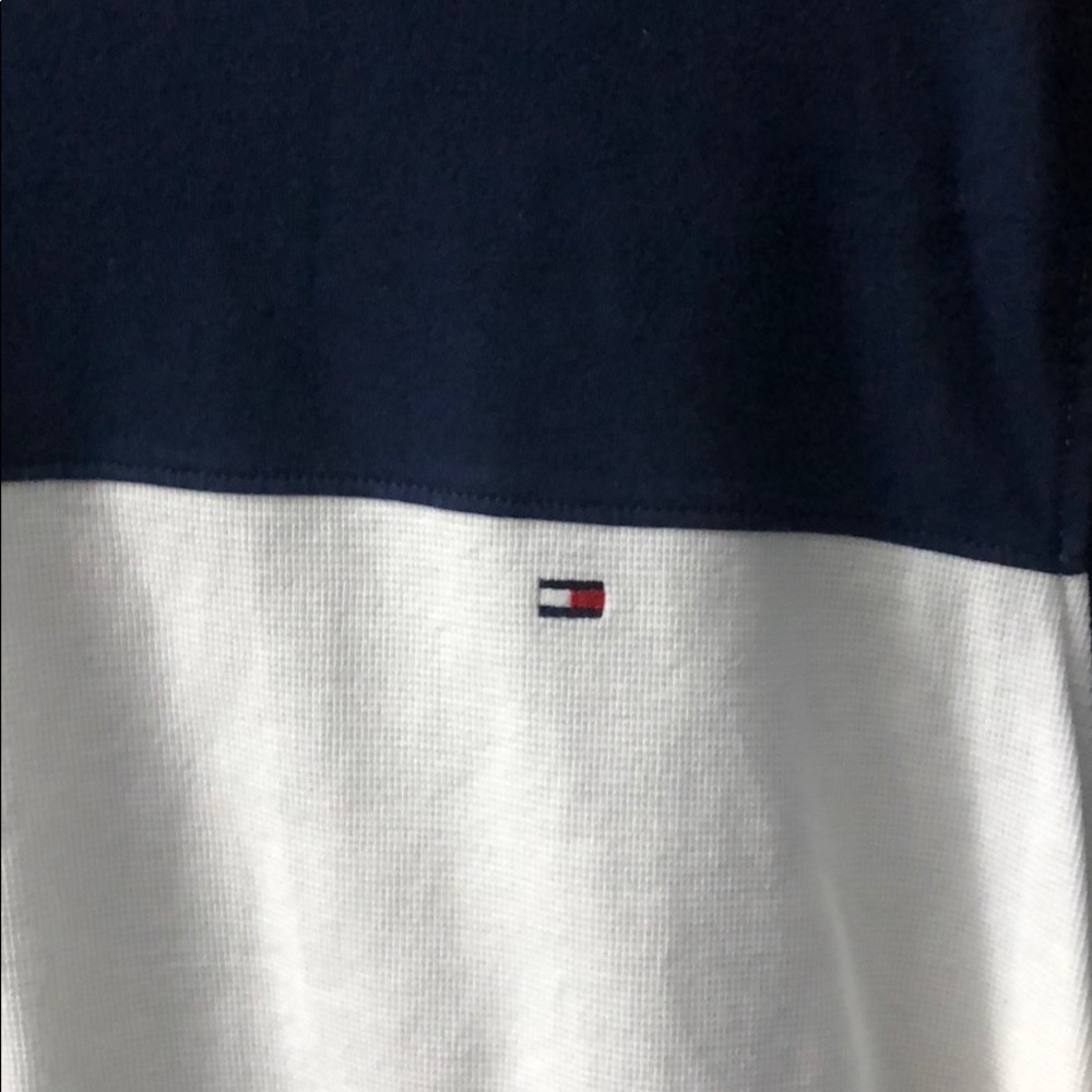 Men’s Tommy Hilfiger short sleeve shirt - Picture 2 of 4